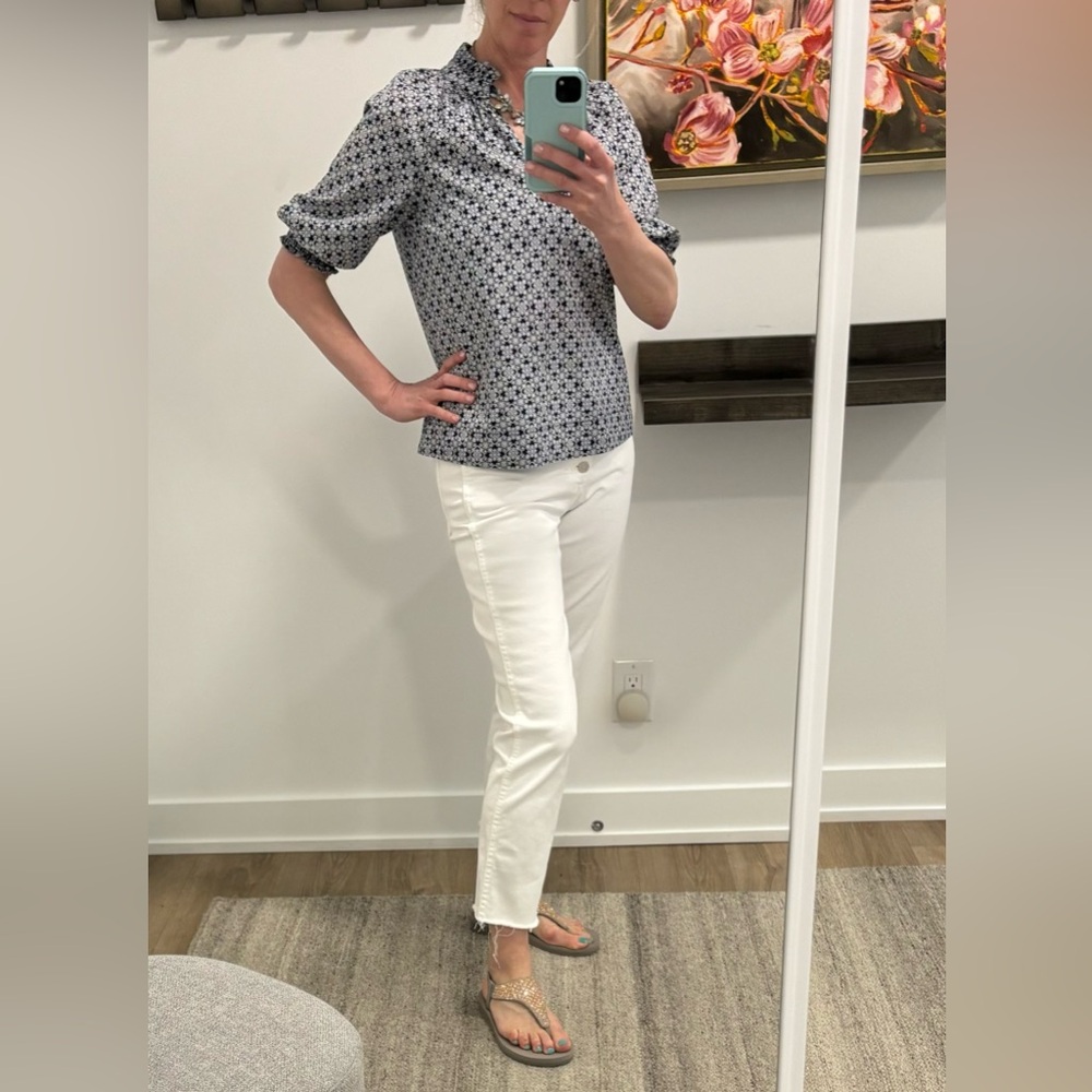 Elegant Avara blouse